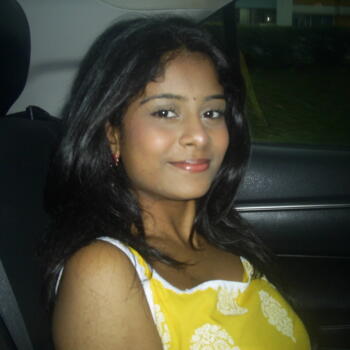 Babysitter Singapore Island: Dharyny