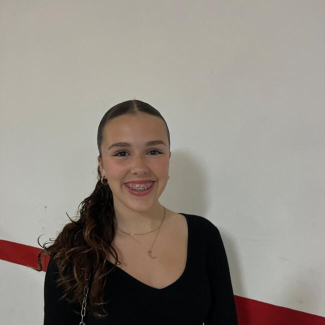 Niñera en Ibiza: Kira