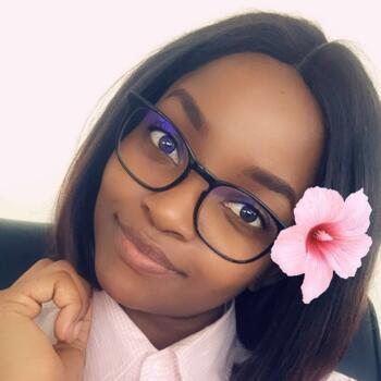 Babysitter Gaborone: Wame