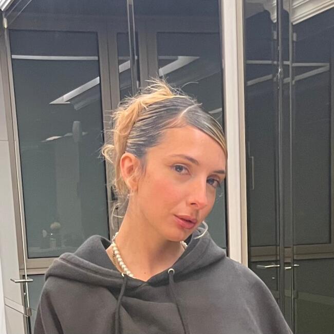 Niñera en Ciudad de la Costa: Victoria