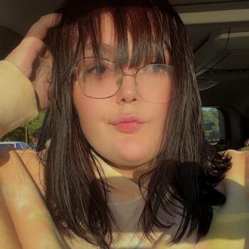 Babysitter in Danville (Indiana): Miranda