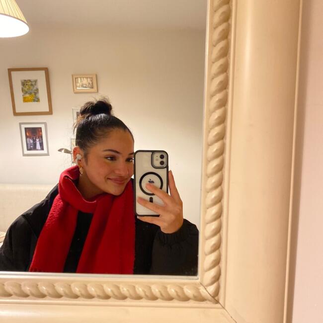 Babysitter in Melbourne: Maya