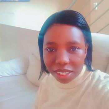 Babysitter in Krugersdorp: Sakhile