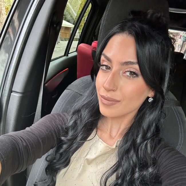 Babysitter στην περιοχή Μελίσσια: Νίνα