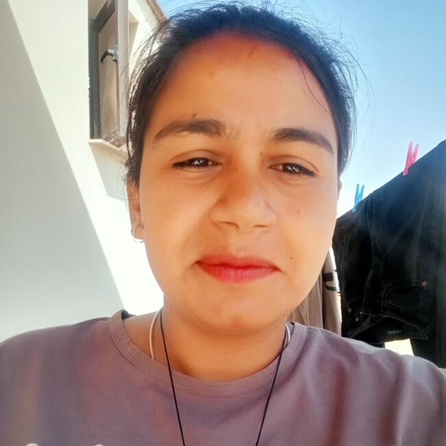 Larnaka bölgesinde bebek bakıcısı: Lakhvir