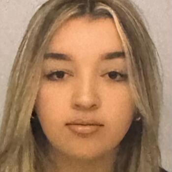 Babysitter in Annemasse: Massilya