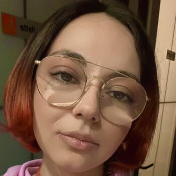 Babysitter Valenza: Giulia