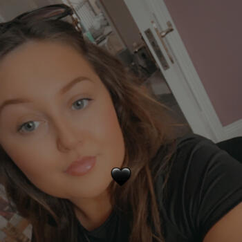 Babysitter in Thomastown: Kirsty