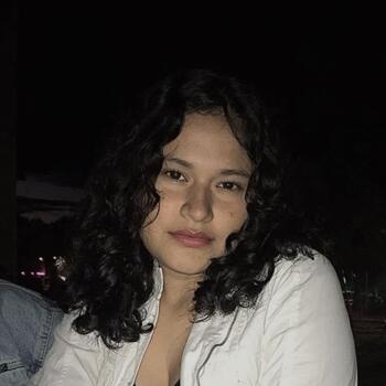 Babysitter in Santa Cruz: Yuliana