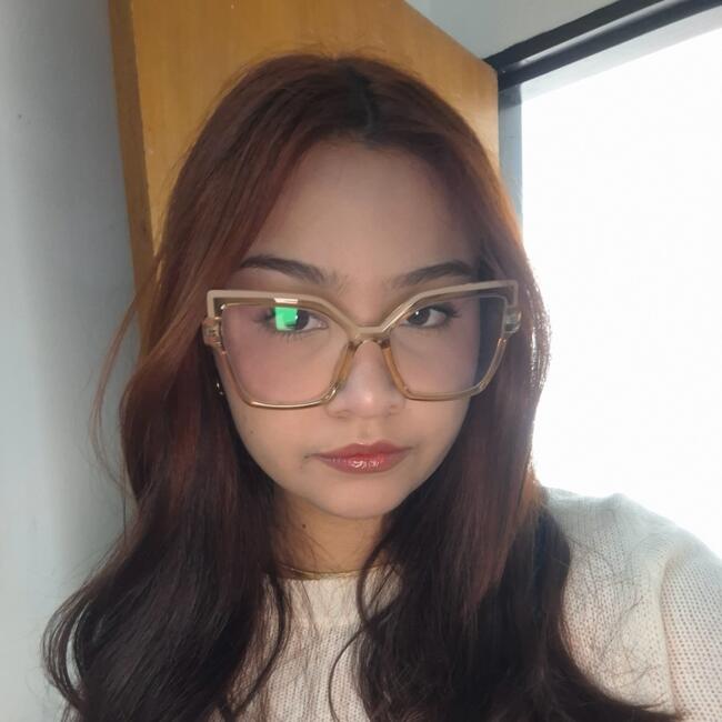 Babysitter in Madrid: Yesimar