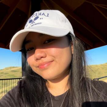 Babysitter in Courtenay: Sabriah