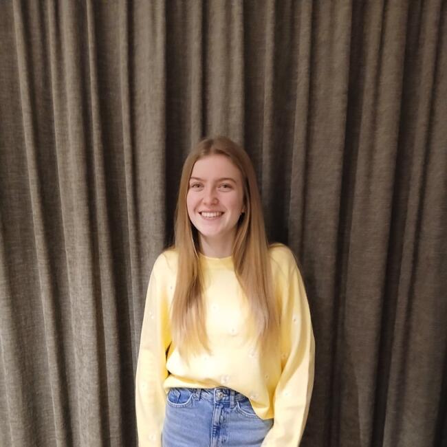 Babysitter in Ranst: Lore