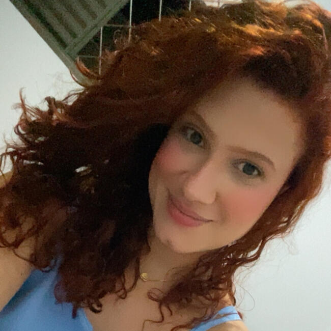 Emprego de babá em Aparecida de Goiânia: Giovanna