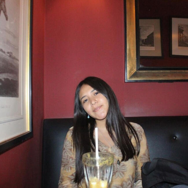 Babysitter in London: Dafne