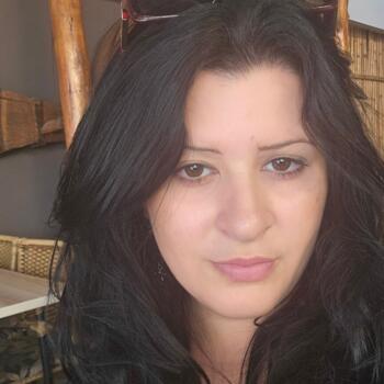 Babysitter in Ixelles-Elsene: Bruna