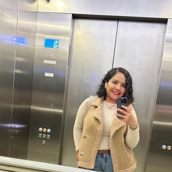 Trabajo para niñera en Santiago de Chile: trabajo de niñera Lucia