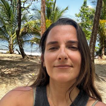 Babysitter in Annecy: Roxane