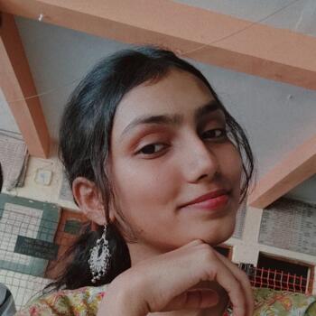 Nanny in Ahmedabad: Twisha