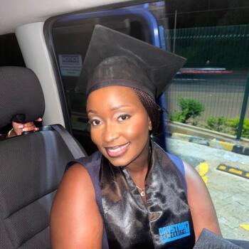 Babysitter in Nairobi: Lisa Ngongo