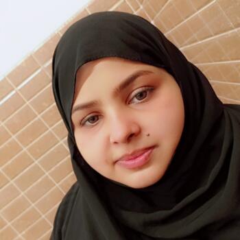 مربية أطفال جدة: Khadijah