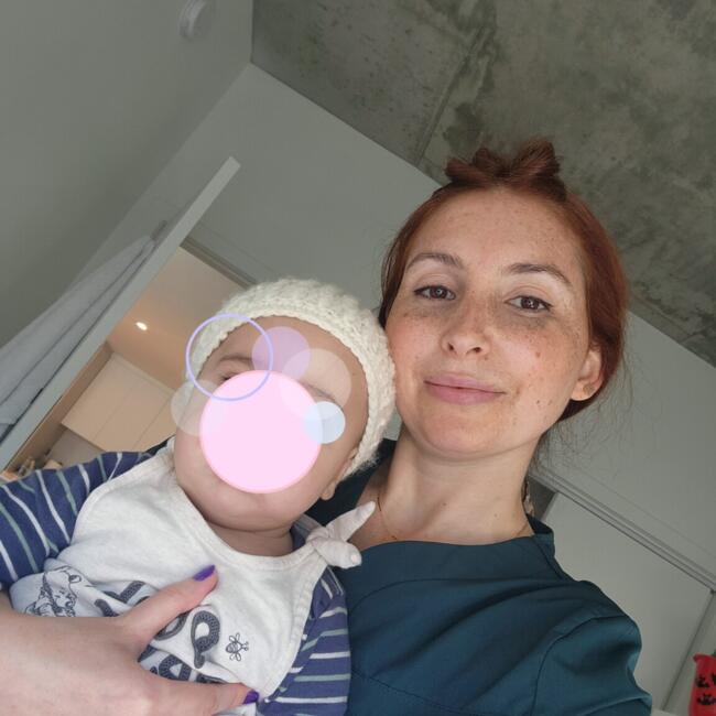 Babysitter in Montreal: Taline