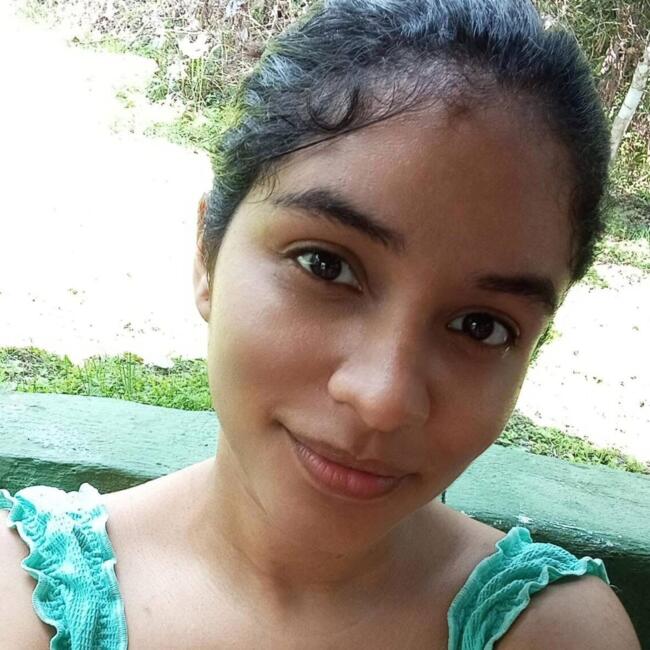 Emprego de babá em Imperatriz: Mirelle