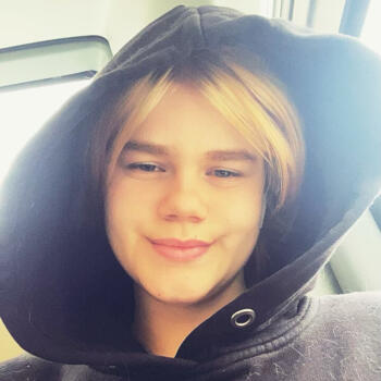 Babysitter Oudenaarde: Phoebe en amy 