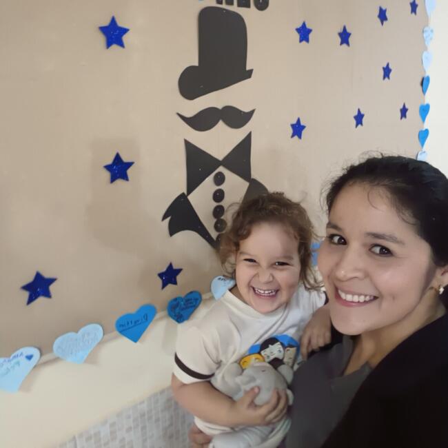 Trabajo para niñera en Ciudad del Este: Leticia