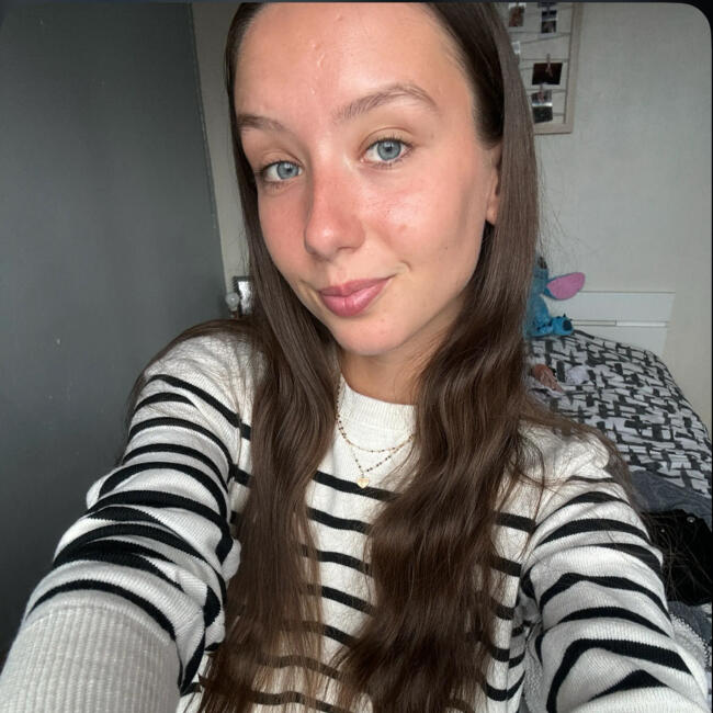 Babysitter in Angoulême: Clara