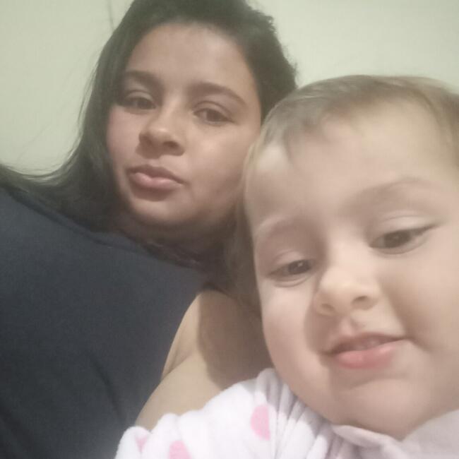 Babysitting job in Rio Branco do Sul: Tay
