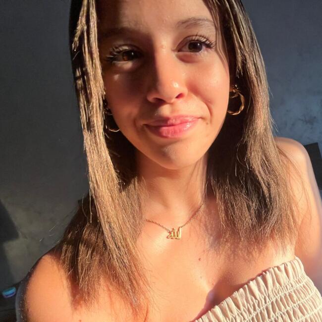 Babysitter in Casale Monferrato: Yasmine