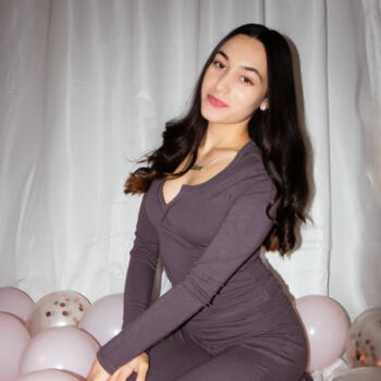 Babysitter in Linden: Alyssa