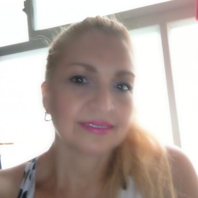 Babysitter στην περιοχή Ιταγουί: Ibonni Rodríguez
