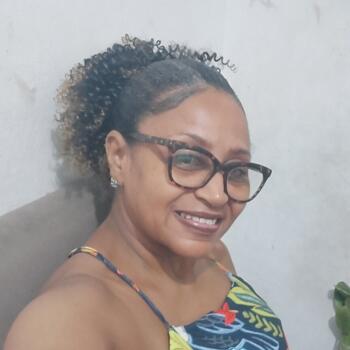 Babysitter in Salvador: Jaciara
