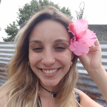 Niñera en La Plata: Agustina