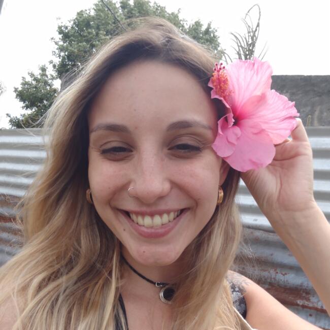 Niñera en La Plata: Agustina