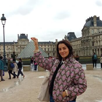 Babysitter in Issy-les-Moulineaux: Saïda