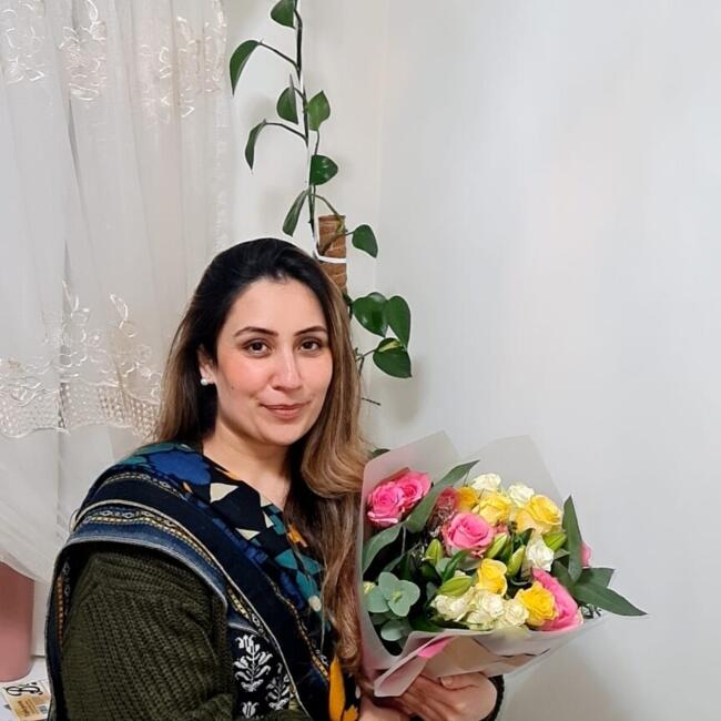 Babysitter in London: Sajeela