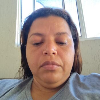 Babysitter Uberlândia: Yohanna cañizalez