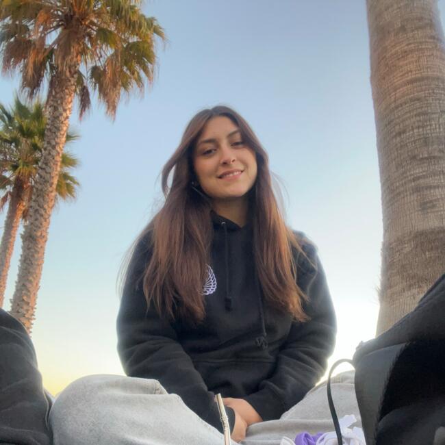 Babysitter in San Antonio: Victoria trinidad