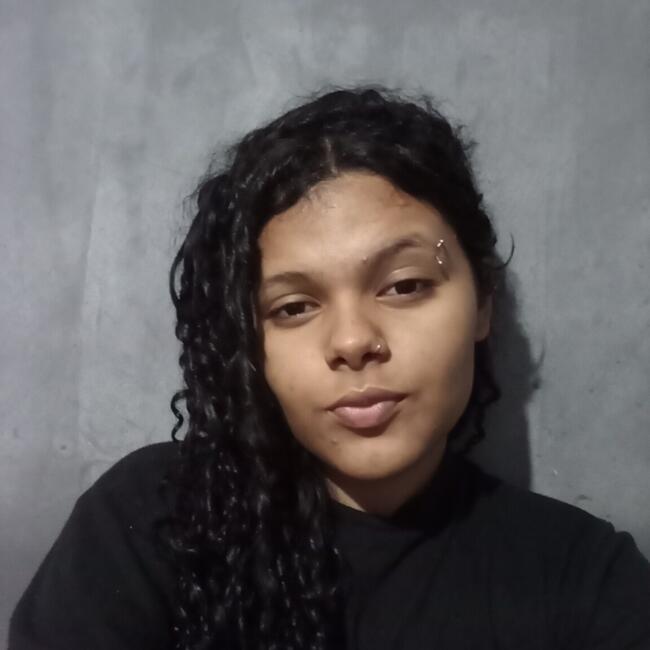 Babysitter in Campinas: Livia