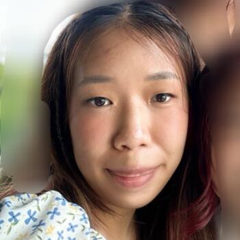 Babysitter in Singapore: Y-ann