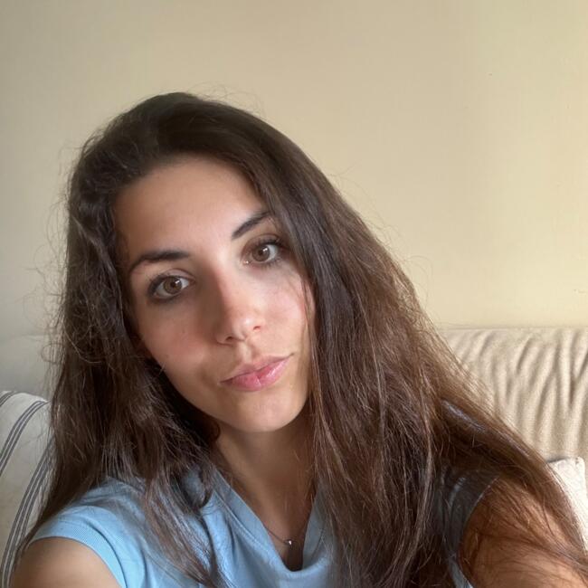 Δουλειά για babysitter στην περιοχή Marinha Grande: Alena