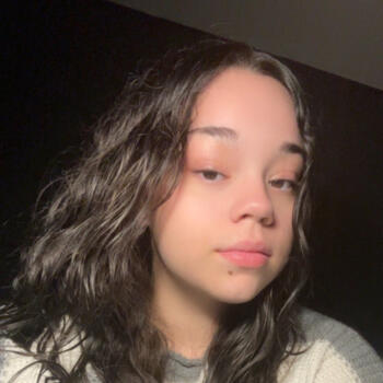 Babysitter in Grigny: Gwen