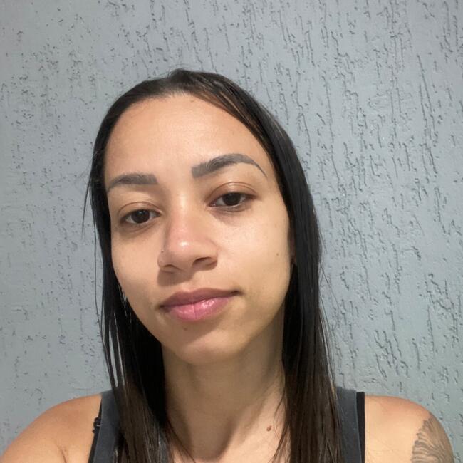 Babysitter in Belo Horizonte: Monique