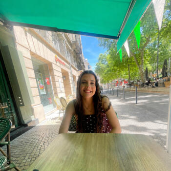 Babysitter in Saint-Étienne: Cloe