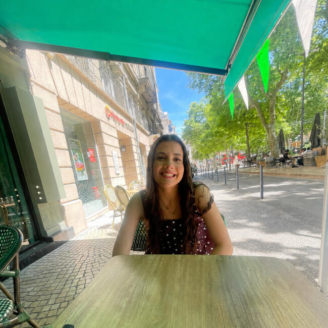 Babysitter in Saint-Étienne: Cloe