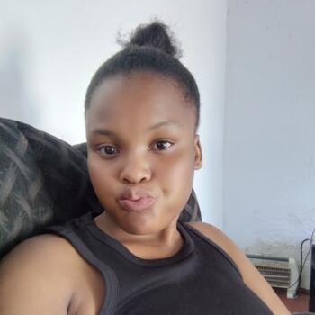 Babysitter in Tembisa (Gauteng): Nkanyiso