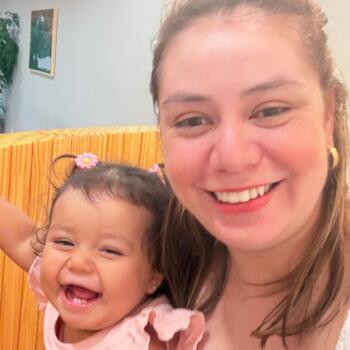 Babysitting job in São Paulo: babysitting job Estefania