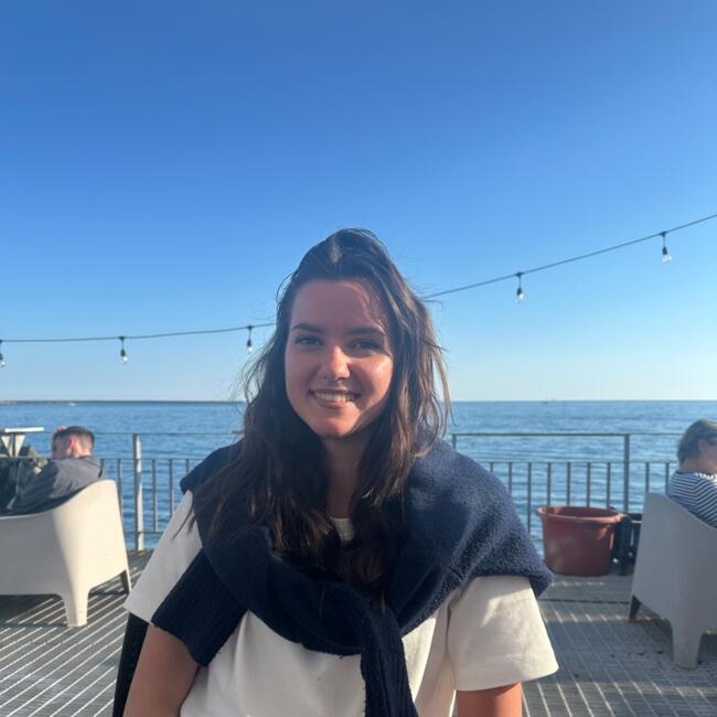 Babysitter in Genoa: Kristel